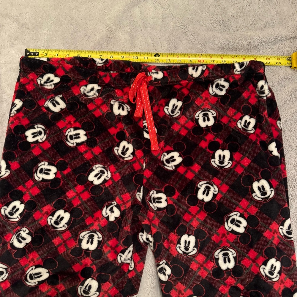 Disney Red and Black Plaid Mickey Mouse Pajama Pants Size 1X - Picture 4 of 9